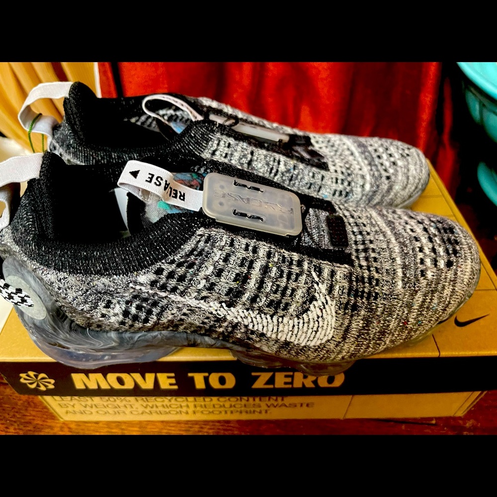 Brand New Nike Oreo Vapor Max